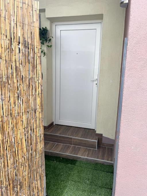 Apartment In Maribor Bagian luar foto